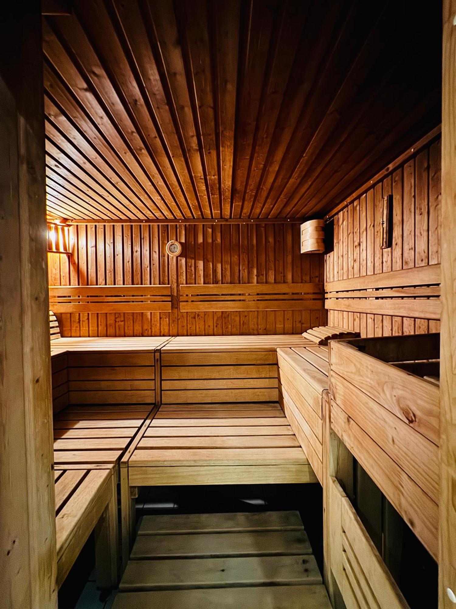 Klassen Stay - Design Studio In 11 Etage - Tolle Aussicht - Sauna, Pool - Netflix Lahnstein Ngoại thất bức ảnh